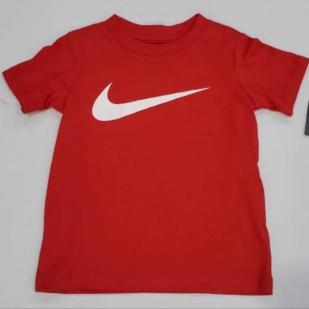 🆕️ Nike Tee